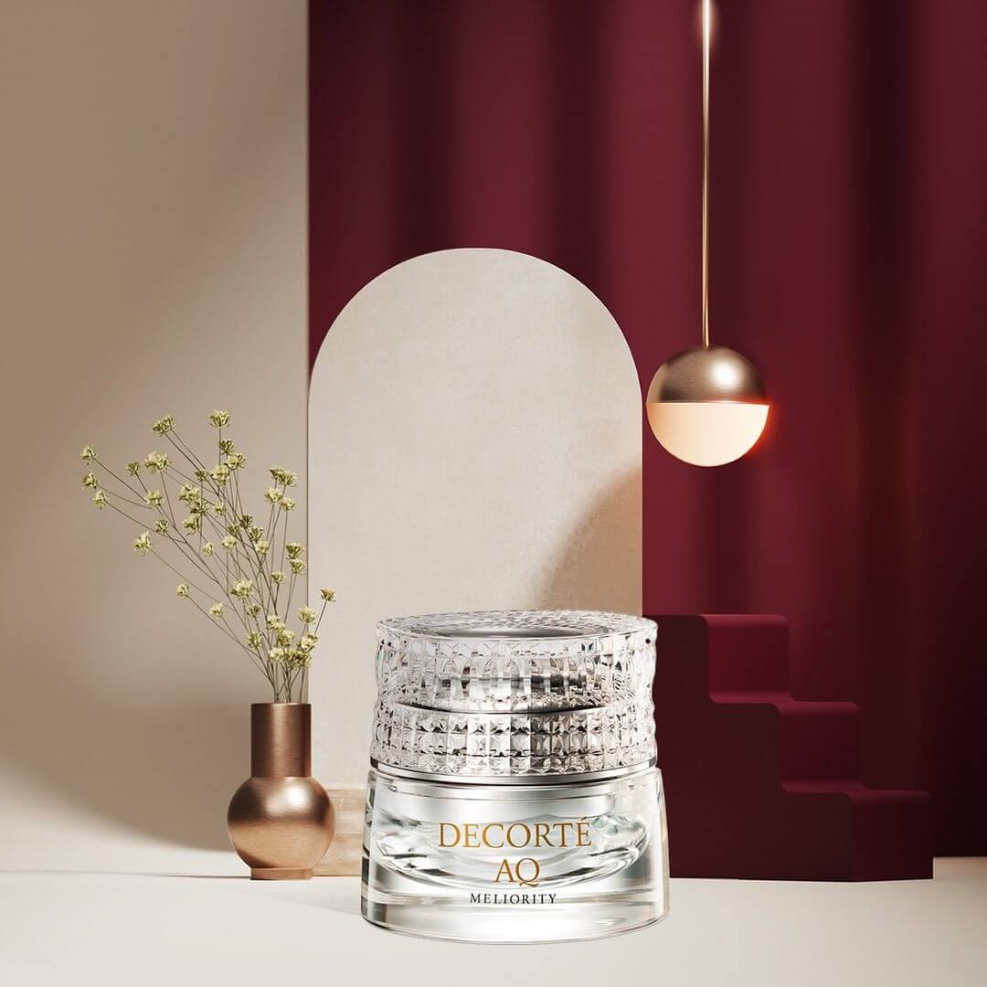 Foto Decorté cosmetici Profumeria Immagine Parfum Torino